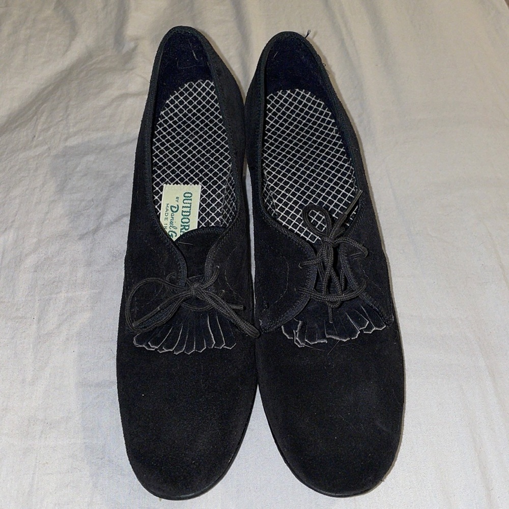 Outdorables vintage kitten heels 6
